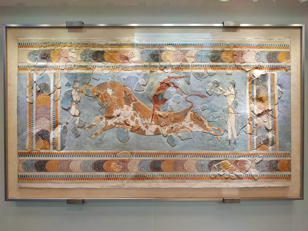 クノッソスの大宮殿、クレタ島、紀元前1450年の牛跳びフレスコ画