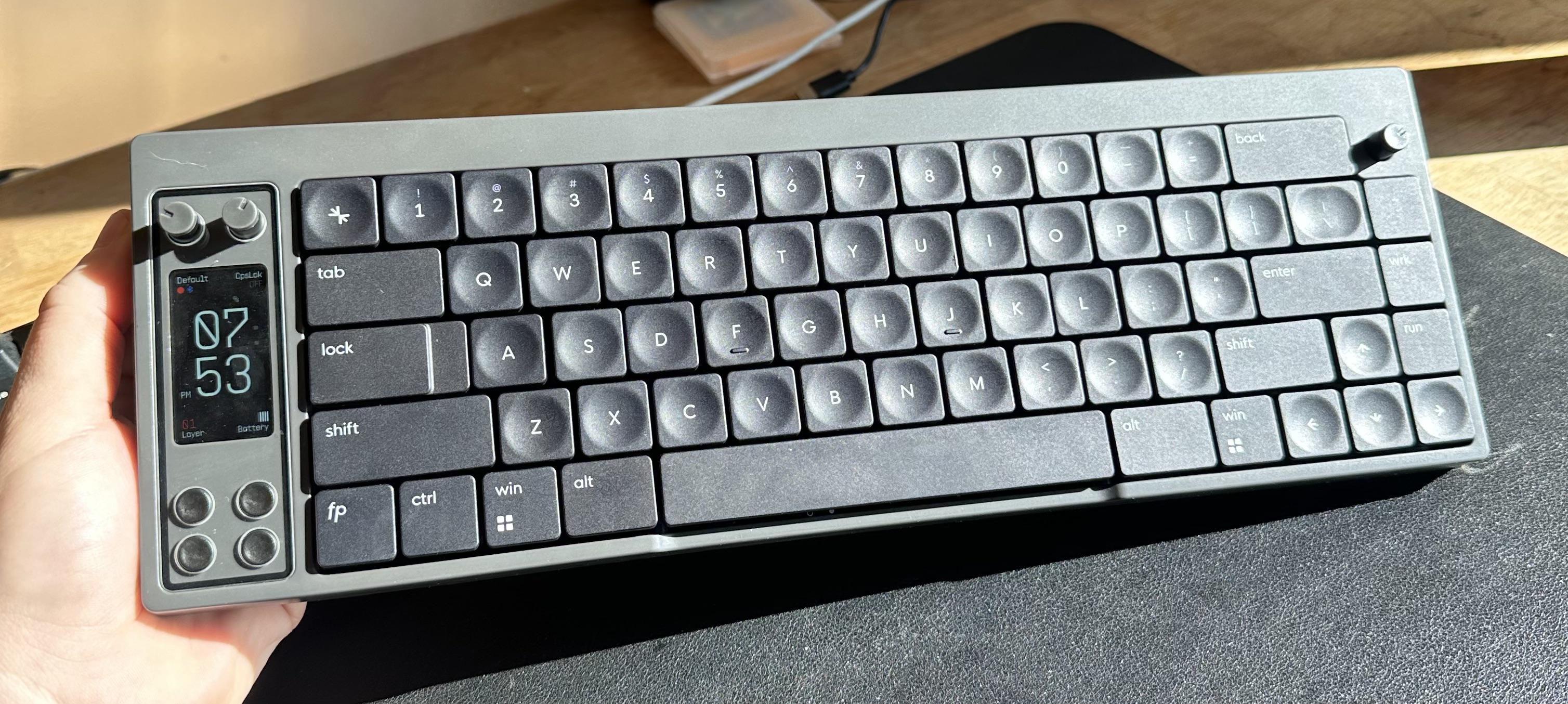 Worklouder Nomad-Eを使い始めて3日経った。何でも聞いて。 : r/keyboards