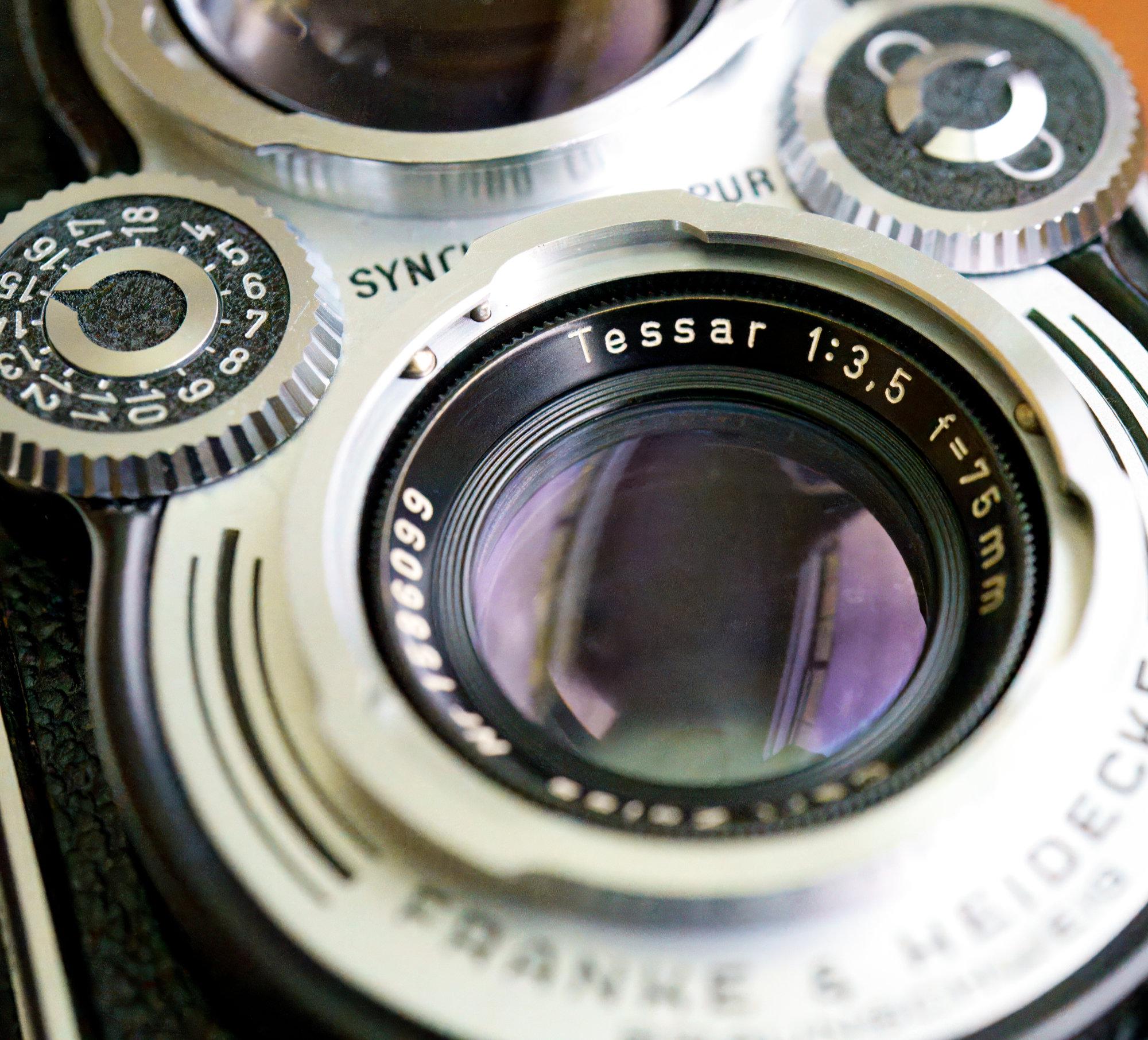 Carl Zeiss 75/3.5 Tessar : r/Rolleiflex