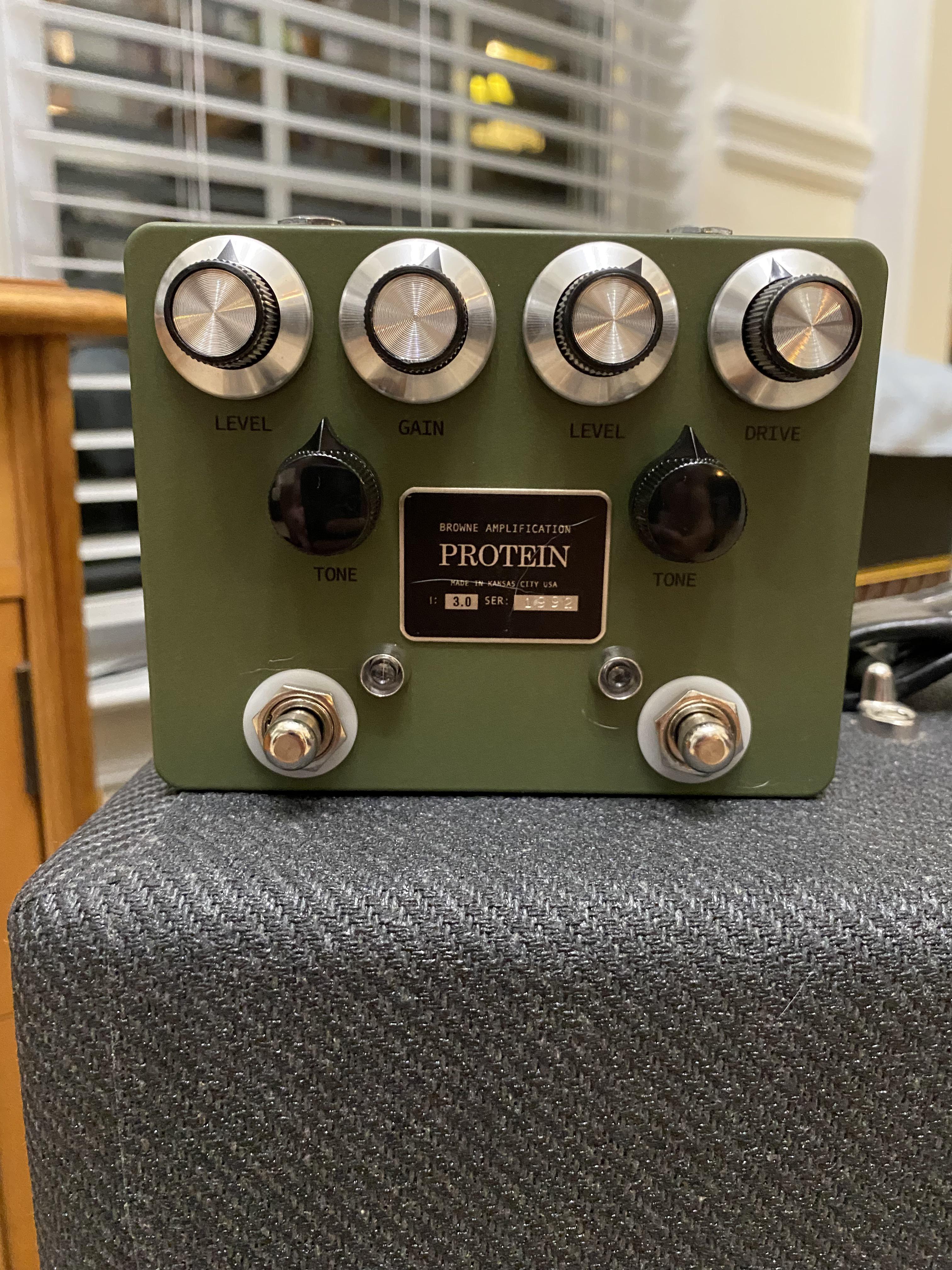 NPD: Browne Amplification Protein。仕事を辞めて、これを一日中