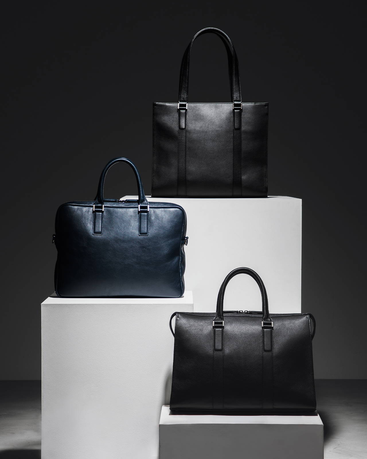 デザインと機能性で選ぶ3タイプの防水レザービジネスバッグ – 土屋鞄製造所