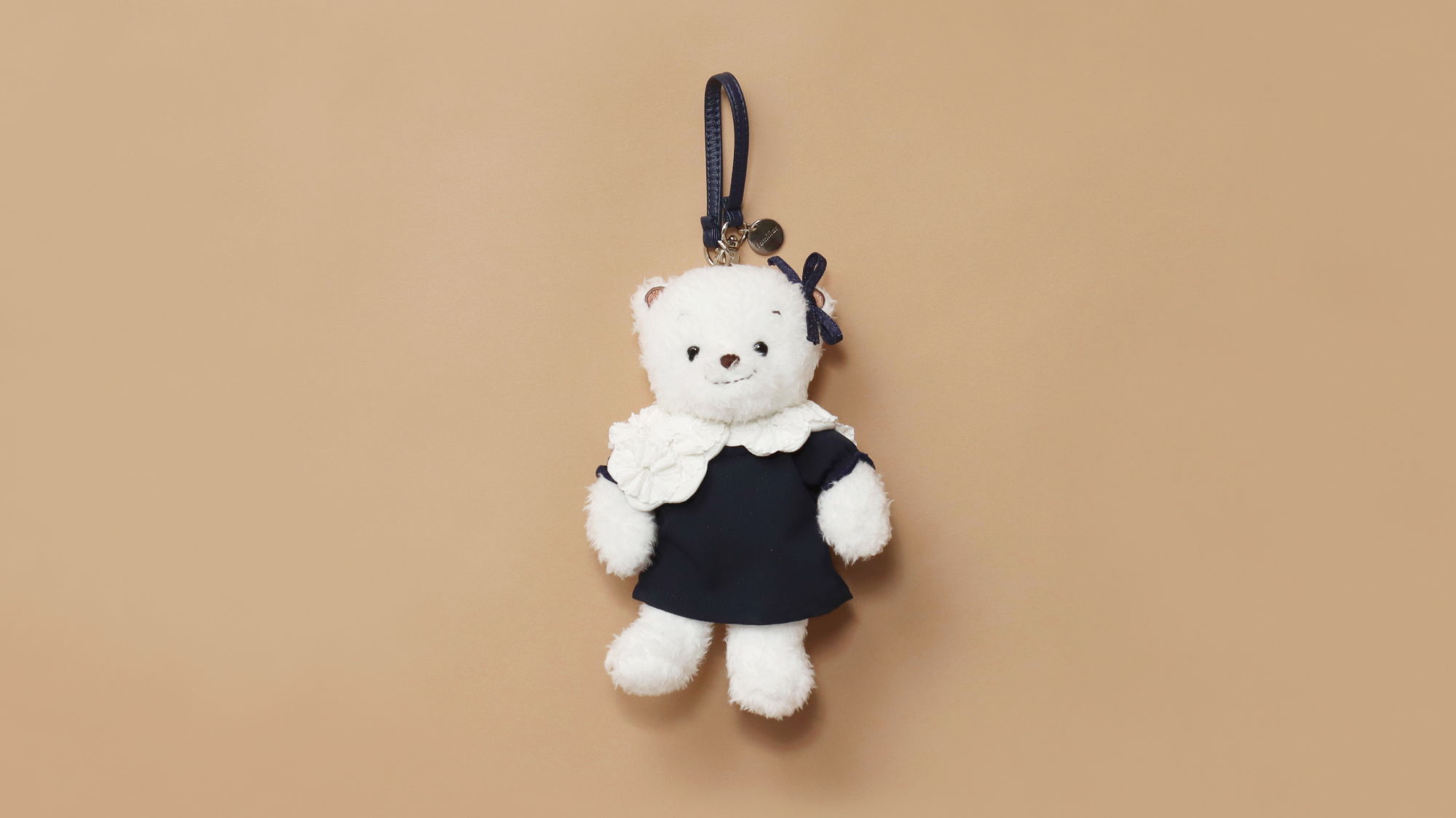 yori × familiar ハレの日を彩るアイテムが両社異なるラインナップで