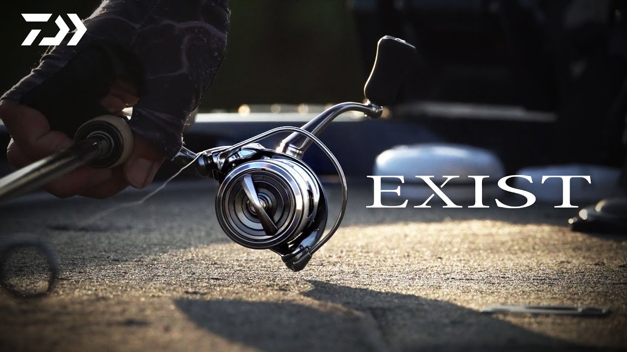 ダイワ スピニングリール 22イグジスト PC LT3000 2022年モデル(PC