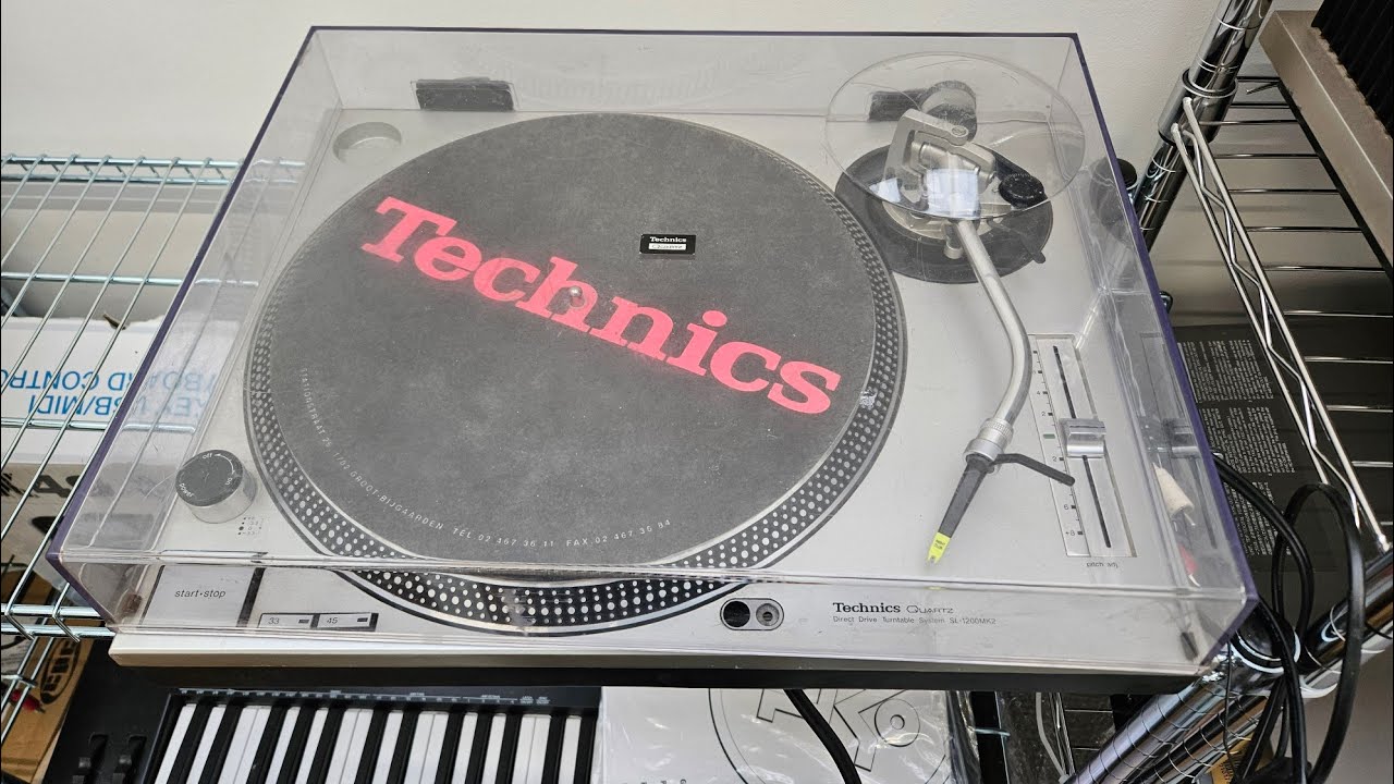 Technics SL-1200Mk2 Service and Maintenance Pt1 - YouTube