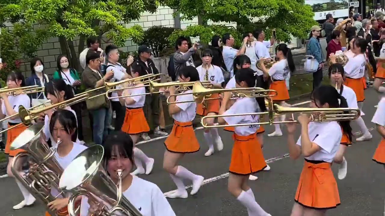 万博記念公園 ローズEXPO 京都橘高校吹奏楽部 - YouTube