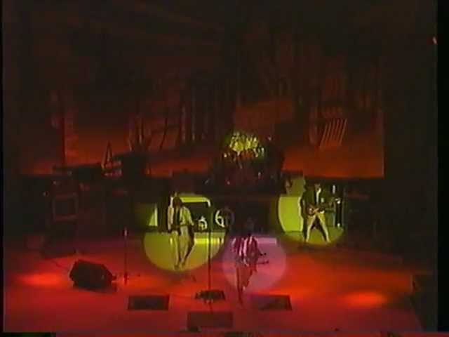 子供ばんど 1985ダイナマイト・ライブpart1 - YouTube