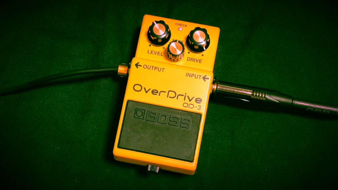 発売開始月（1997年8月）シリアルの「BOSS OD-3」の挙動をチェック