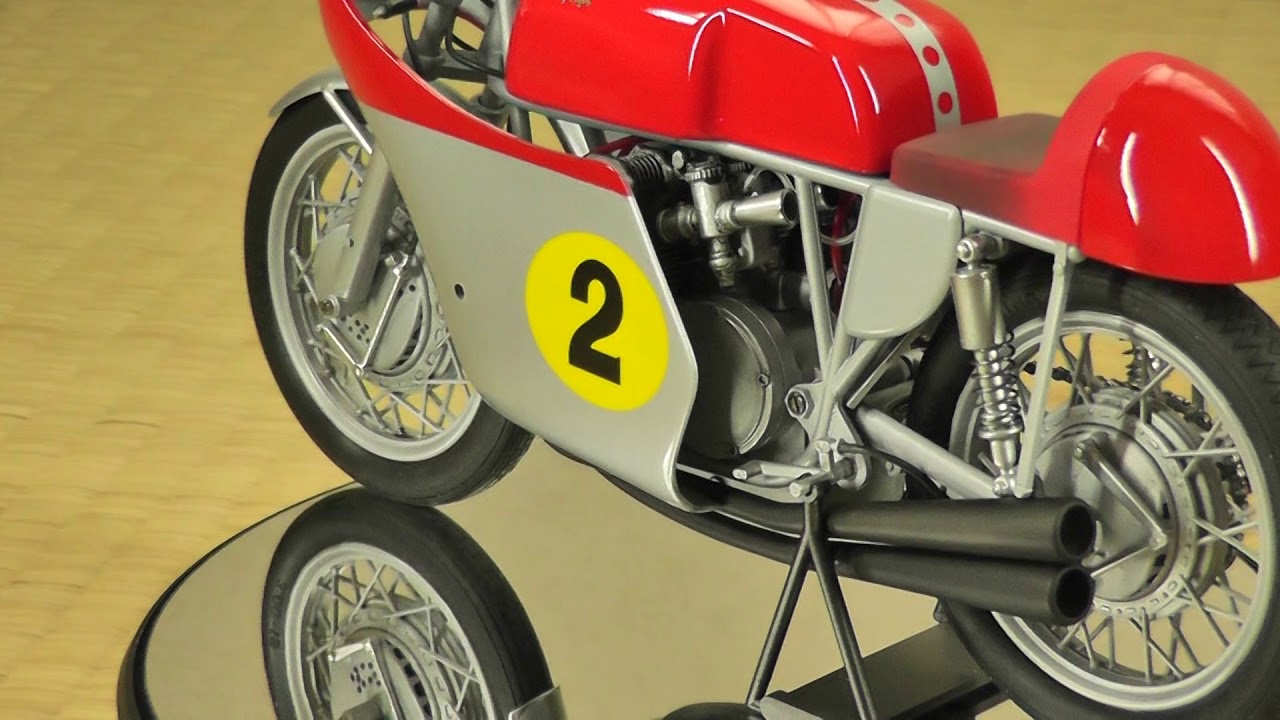 1964 MV Agusta 500cc kit by Italeri - YouTube