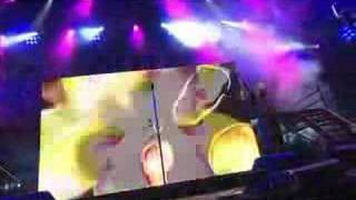 Denki Groove - Shangri-La [Live at FUJI ROCK FESTIVAL 2006] - YouTube