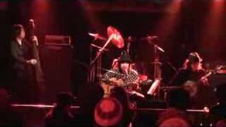 Nancy Whiskey - PARADE FOR JUNKMAN - Close To The Wall