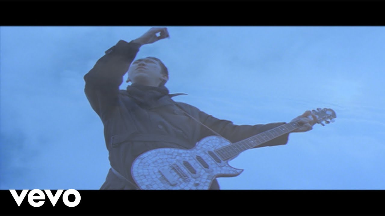 布袋寅泰 / HOTEI - 「NOBODY IS PERFECT」 - YouTube