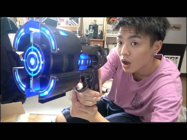 GANTZ's X-gun! I shot my father with a transforming gun - YouTube