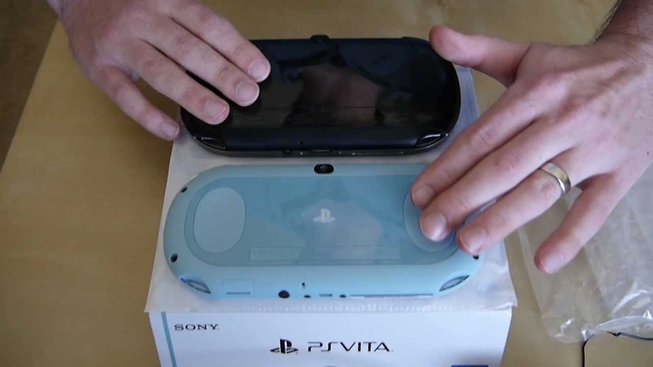Playstation Vita 2000 System Unboxing - White / Light Blue Model