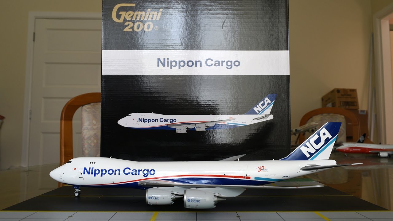 Gemini Jets 1:200 Nippon Cargo 747-8F Unboxing and Review - YouTube