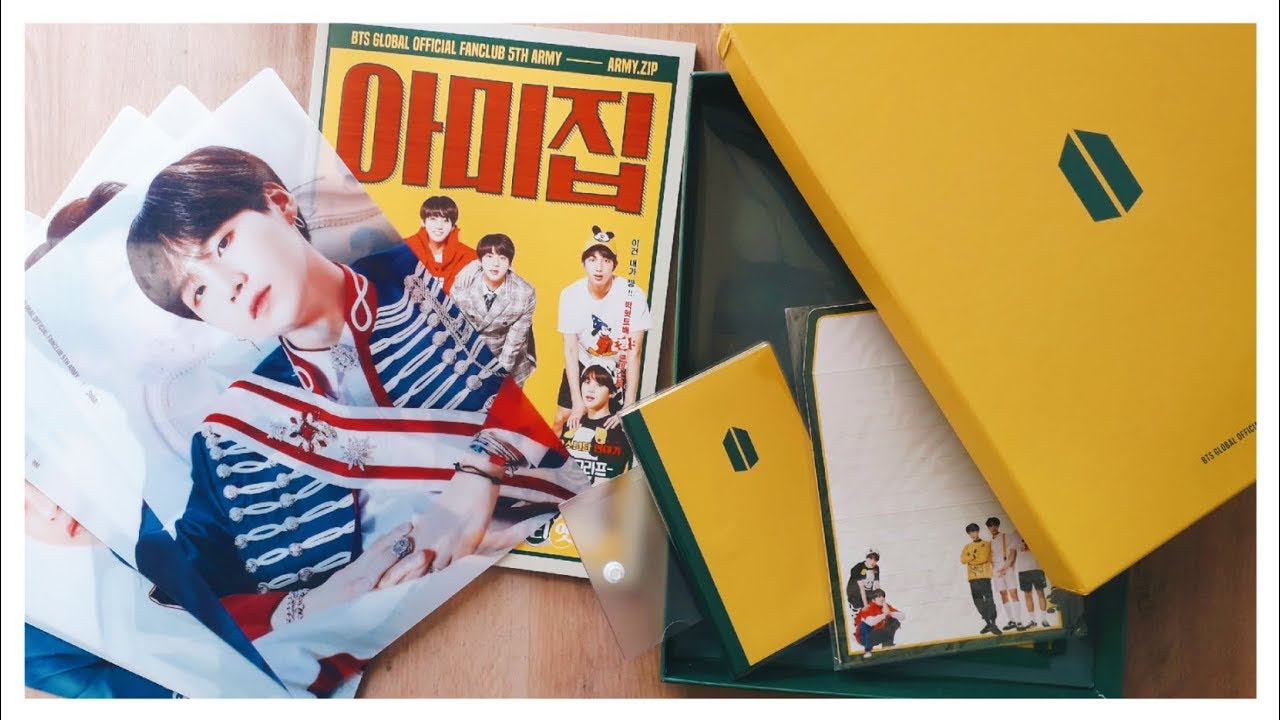 BTS (방탄소년단) 5TH ARMY MEMBERSHIP KIT UNBOXING // ARMYZIP - YouTube