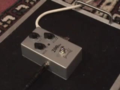 Lovepedal 200 lbs fuzz fuzzface pedal demo - YouTube