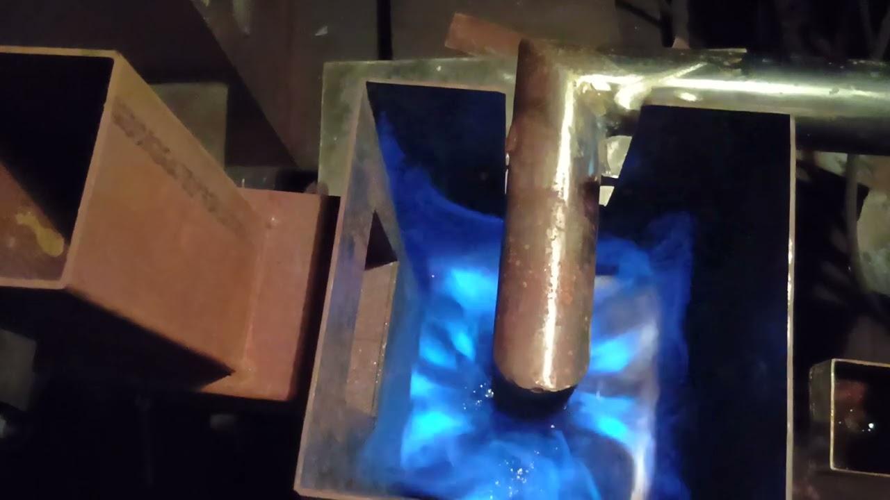 アースデザインの廃油ストーブ ウォームファクトリー ¥27800 - YouTube