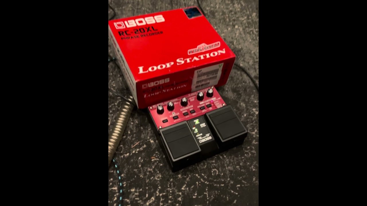 Boss RC-20XL Loop Station Test w Guitar + Vocals + Reverse