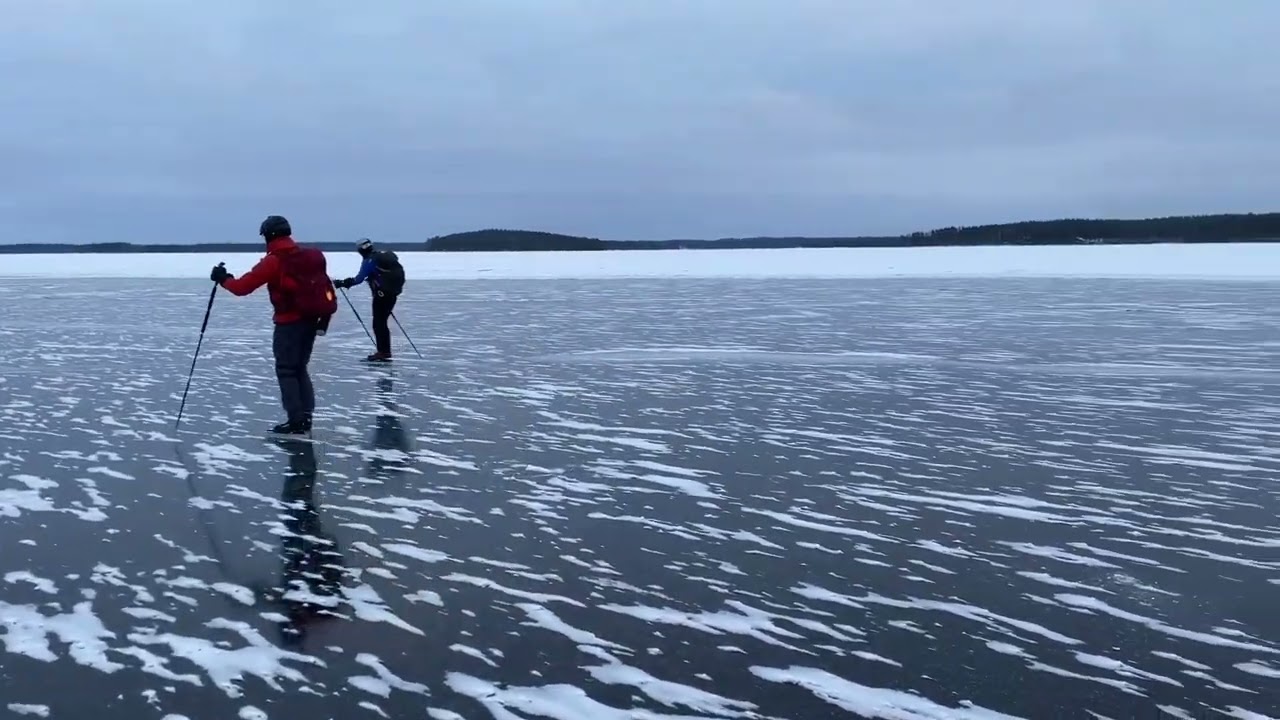 Otherwordly sounds of Black Ice - YouTube