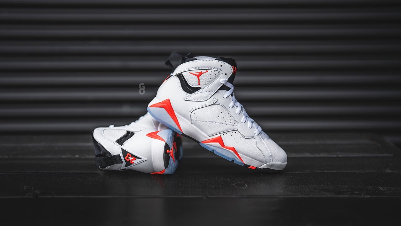 Air Jordan 7 Retro 