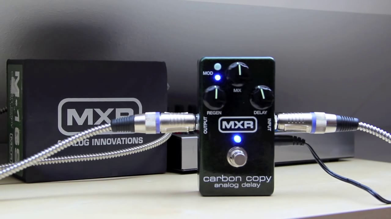 MXR Carbon Copy | analog delay - YouTube