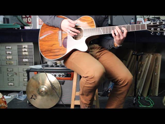 Alvarez AF60CK - YouTube