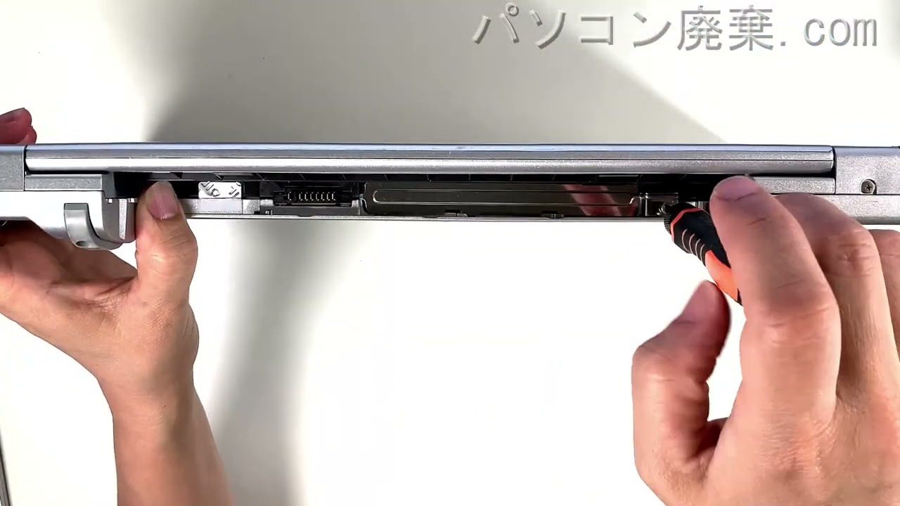 Panasonic Let's note【CF-LX4EDXCS】の分解方法（Disassembly method