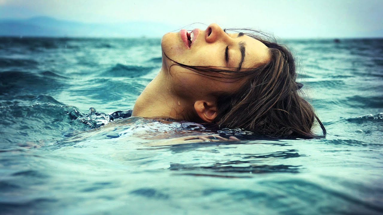 Maor Levi - Reflect - YouTube