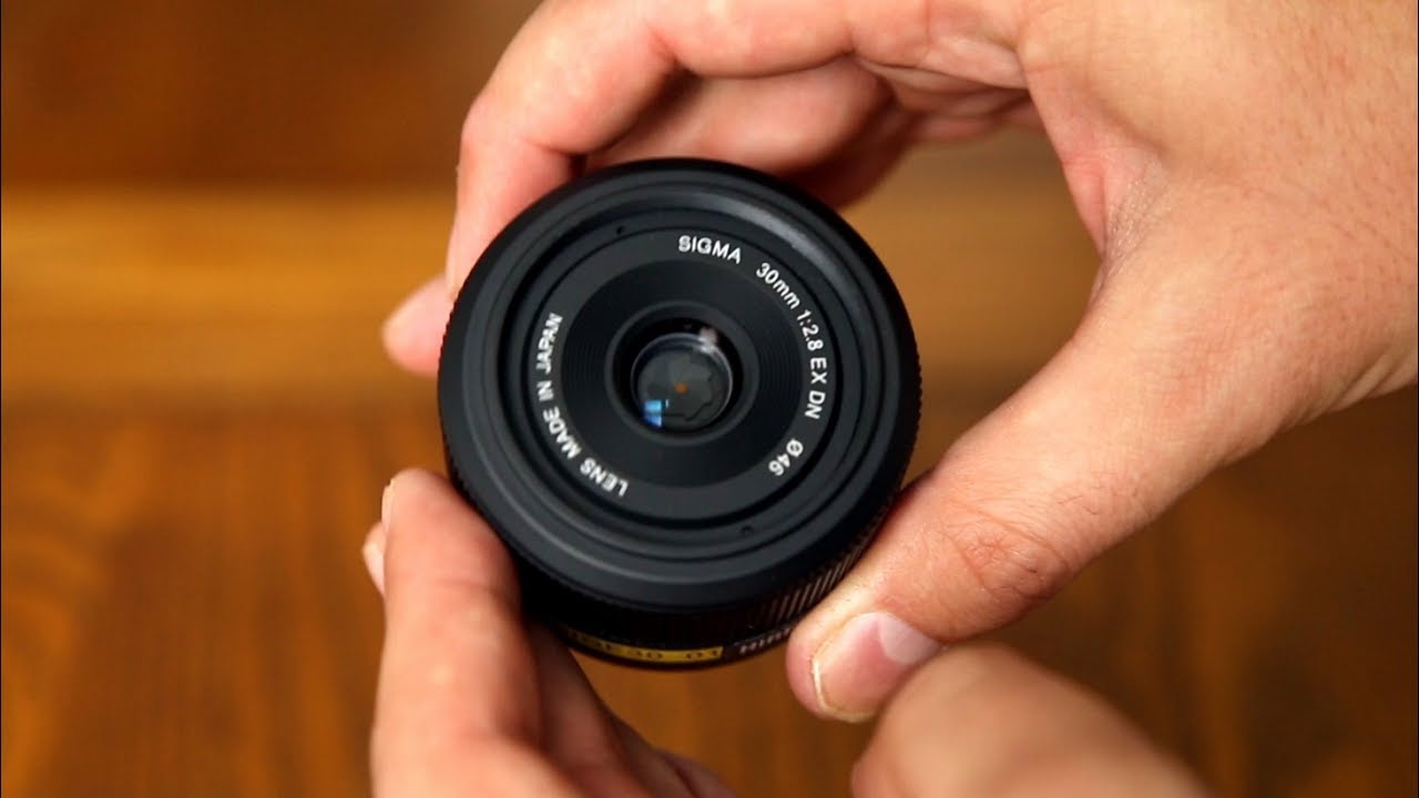 Sigma 30mm f/2.8 EX DN lens review with samples - YouTube