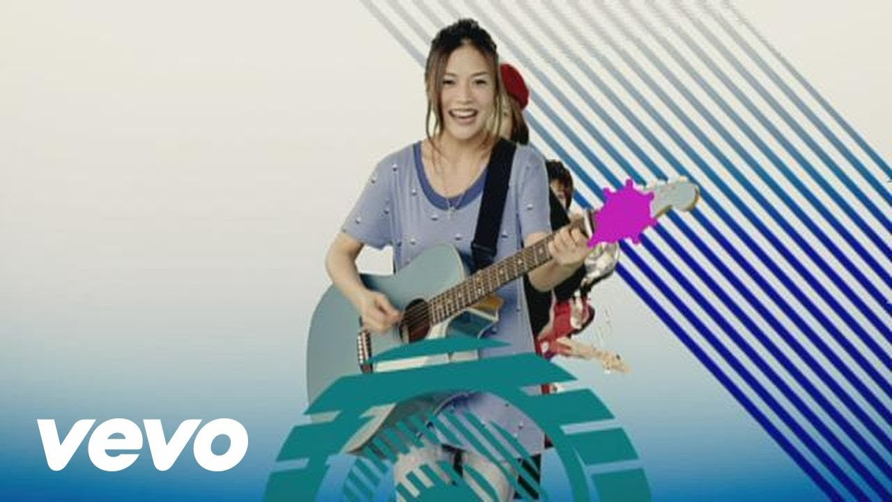 YUI - It's My Life-short ver.- - YouTube