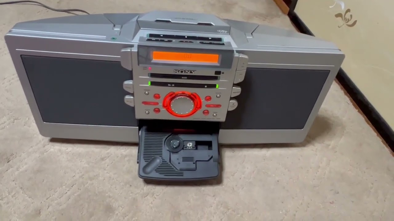 初めて買ったCDプレイヤー - SONY ZS-D55 CDラジカセ パーソナル