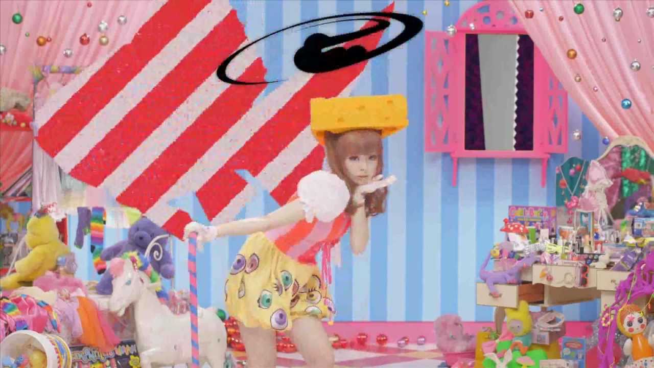 きゃりーぱみゅぱみゅ - PONPONPON（30 sec.） - YouTube