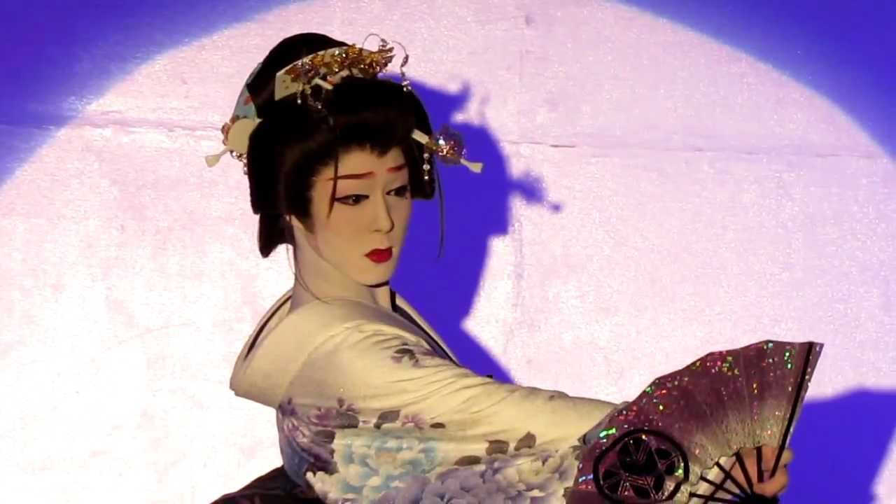 大衆演劇 松川翔也さん 女形 - YouTube