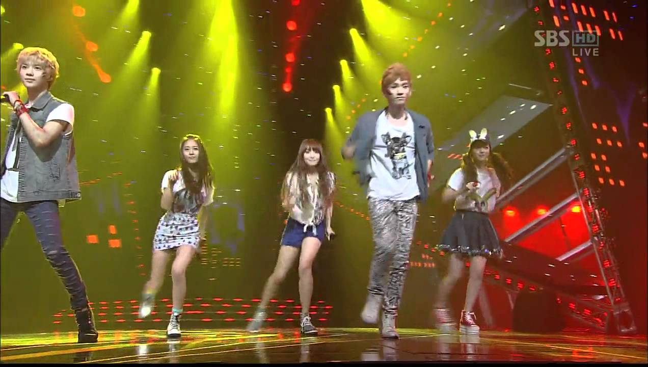 11.07.10] Popular f (x) & SHINEE [Hello (shiny)] - YouTube