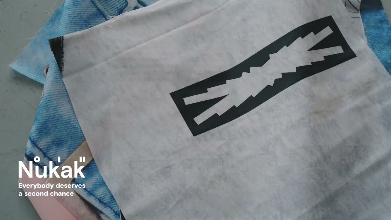 Upcycling project: K-pop banners to be transformed into wallets