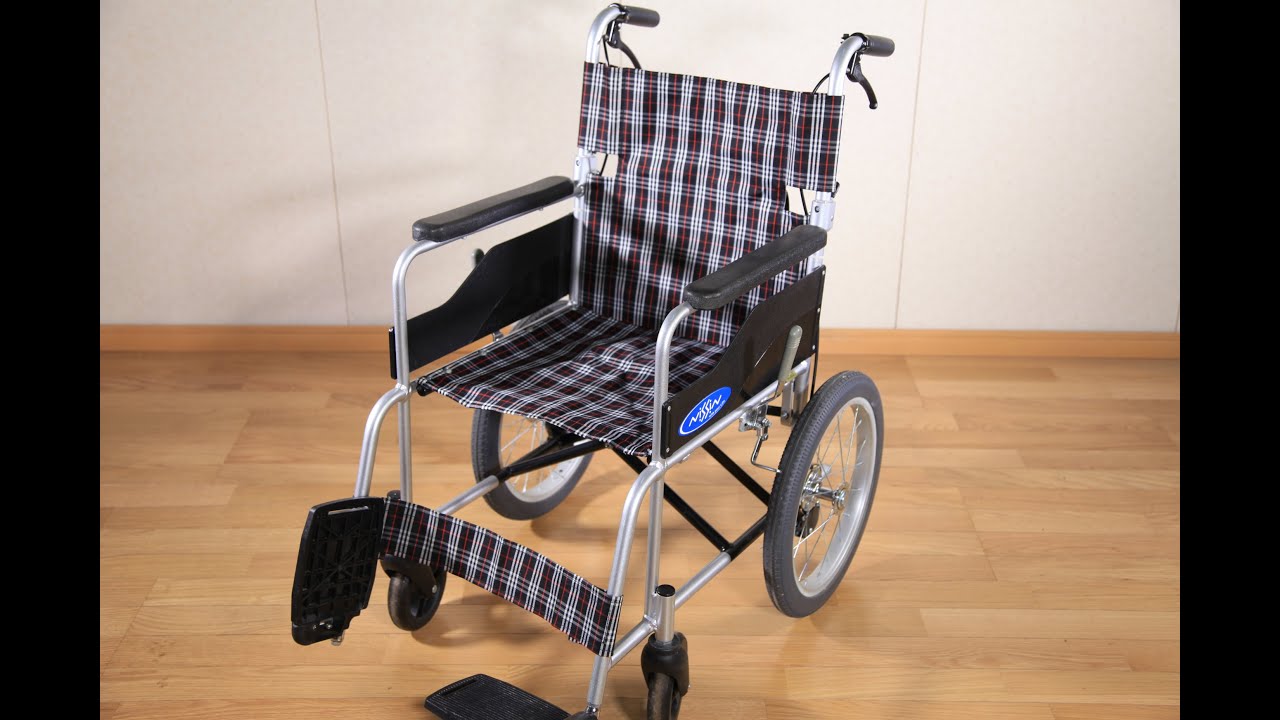 日進医療器 中古 介助型 車いす NCシリーズ NC-2CB/125029 - YouTube