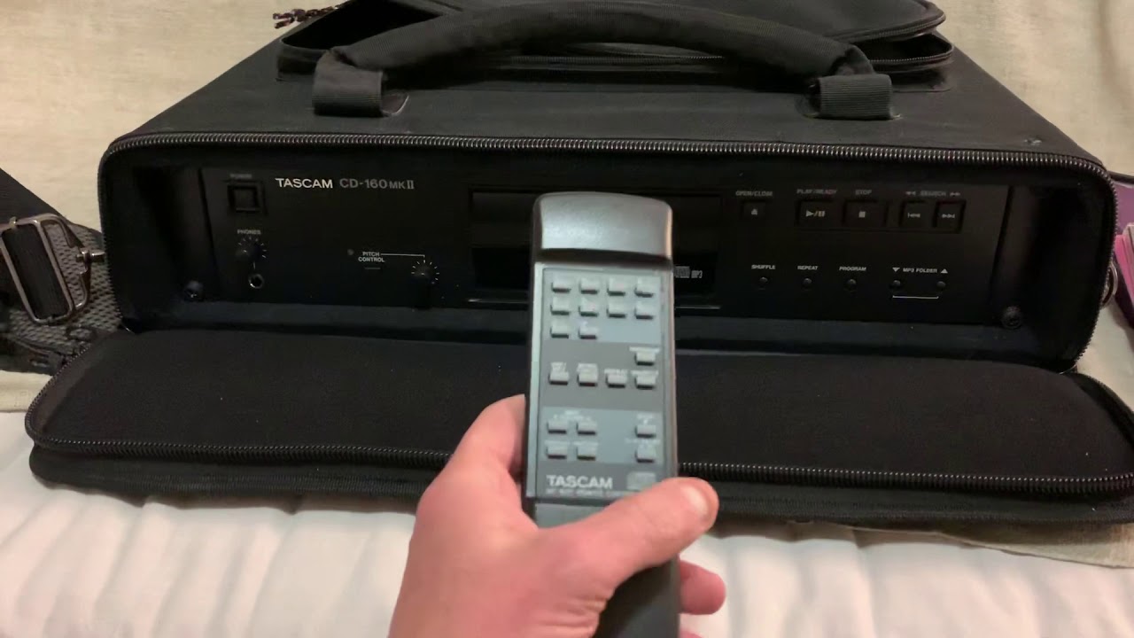 TASCAM CD-160MKII Professional CD / MP3 Player with Remote - YouTube