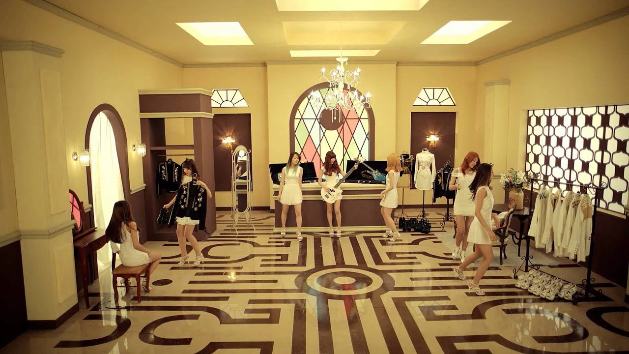 AOA - ELVIS M/V - YouTube