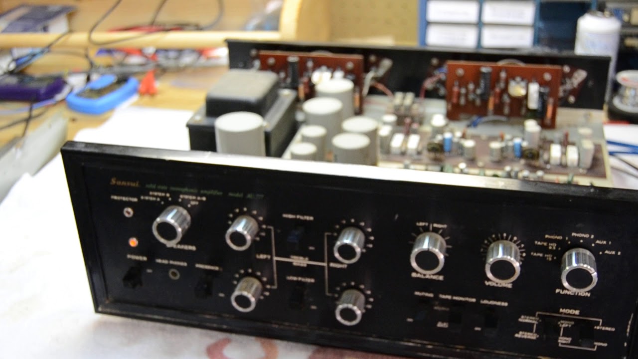 Sansui AU-777 Integrated Amplifier - YouTube