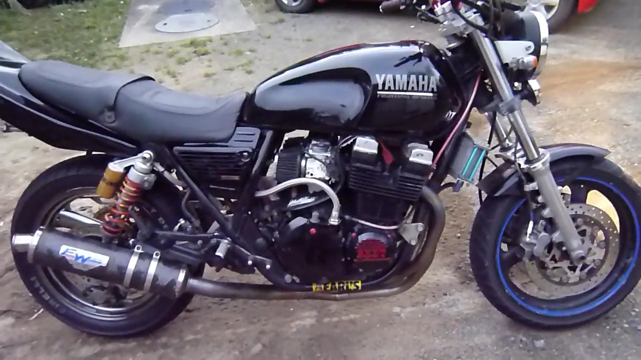 XJR400R モリワキフルチタン フルエキ マフラー rh02j 4hm YAMAHA