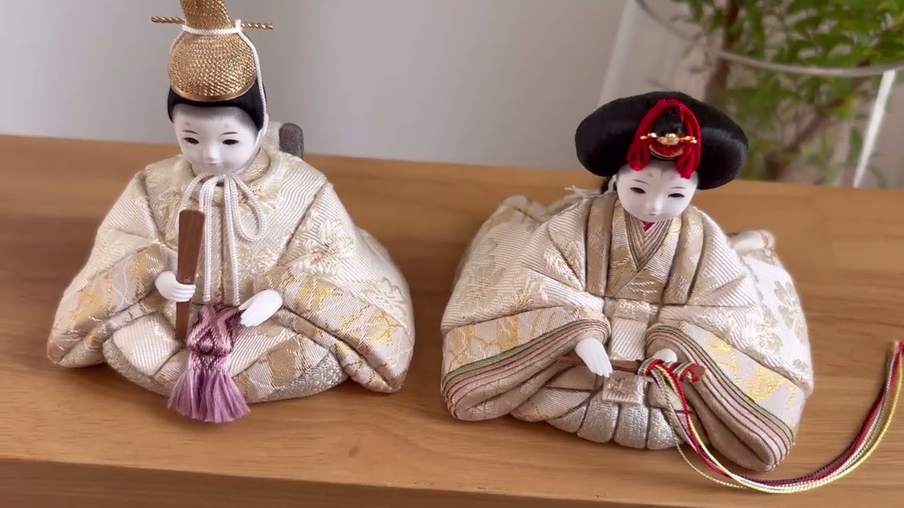 KM12 可愛い飾り台 朱塗り 巾70㎝位 ひな人形 親王飾り台 木目込み飾り