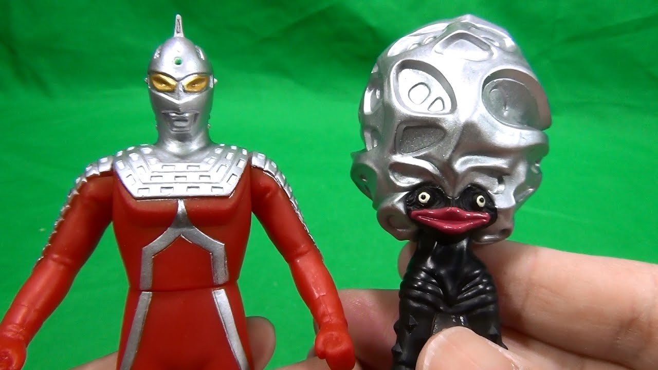 ウルトラセブンvsチブル星人 ソフビヒーローVS ウルトラマン対決セット