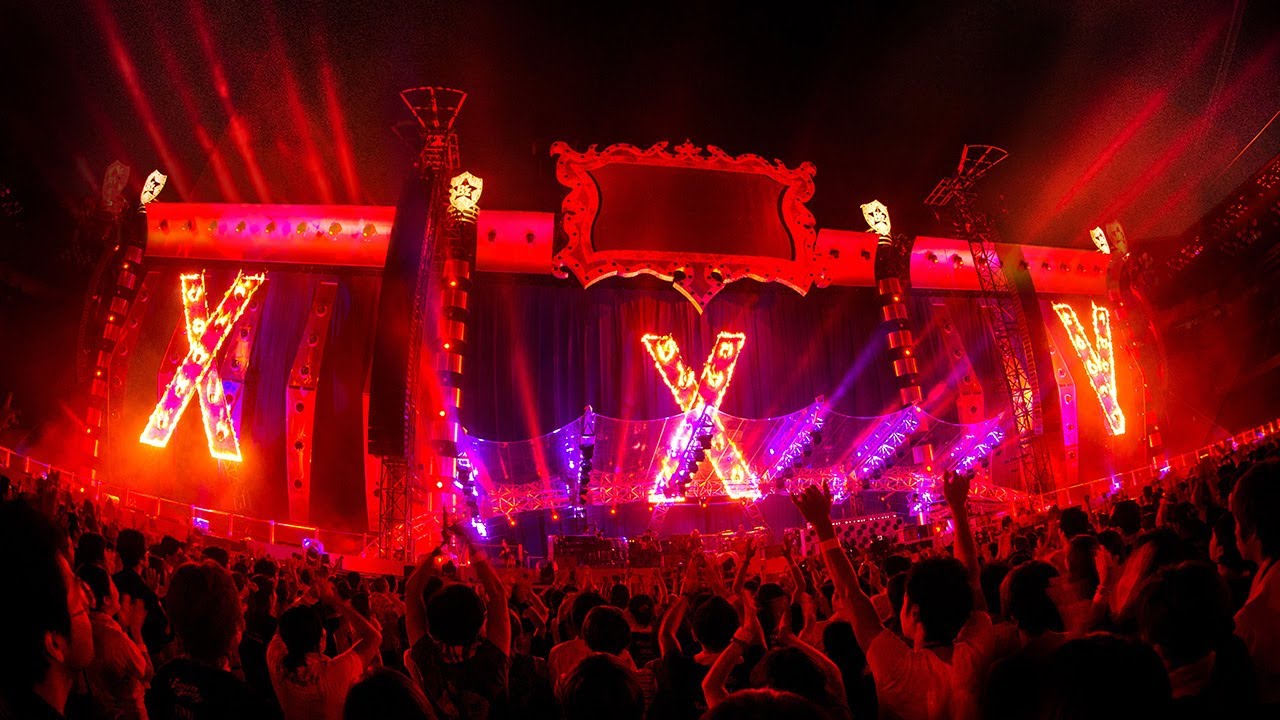 B'z / TRAILER Vol.1「B'z LIVE-GYM Pleasure 2013 ENDLESS SUMMER