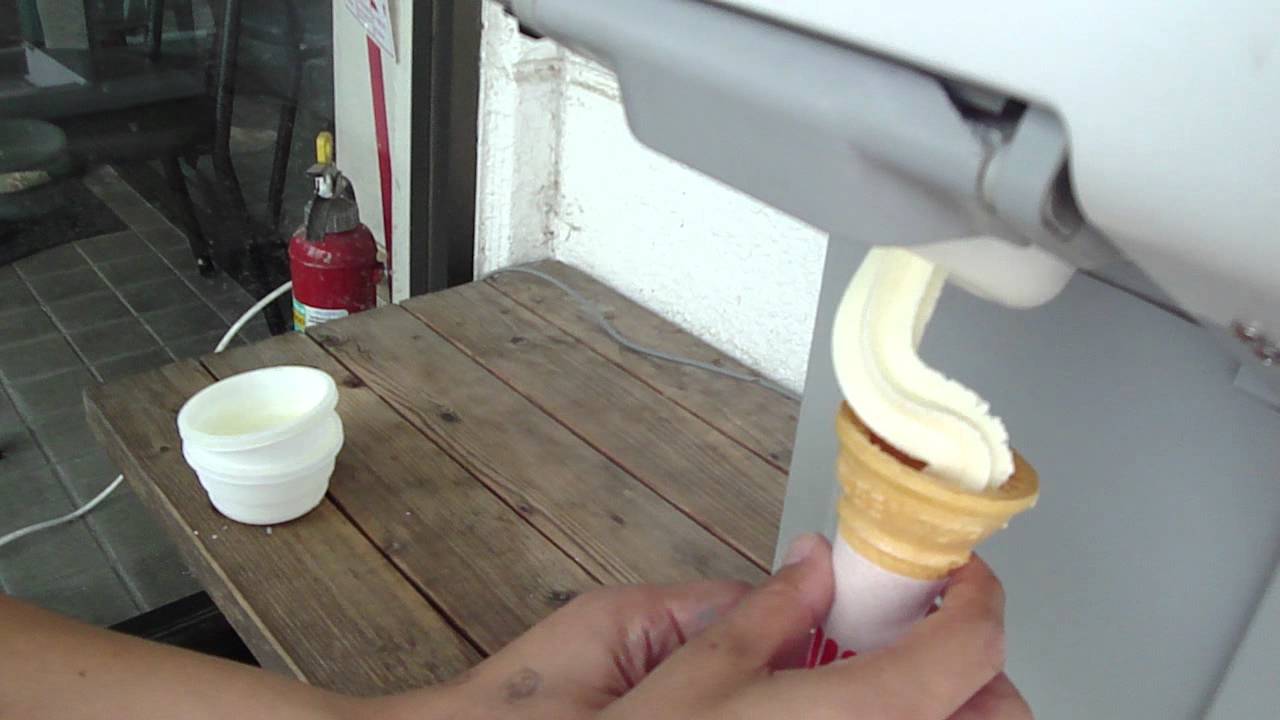 1度食べたら病みつき！サンデン・アイスクリーム - YouTube