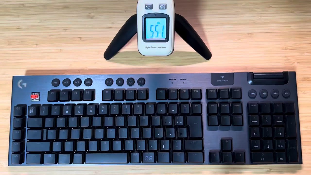 Logicool G913（リニア・赤軸）』の打鍵音チェック（デシベル表示あり