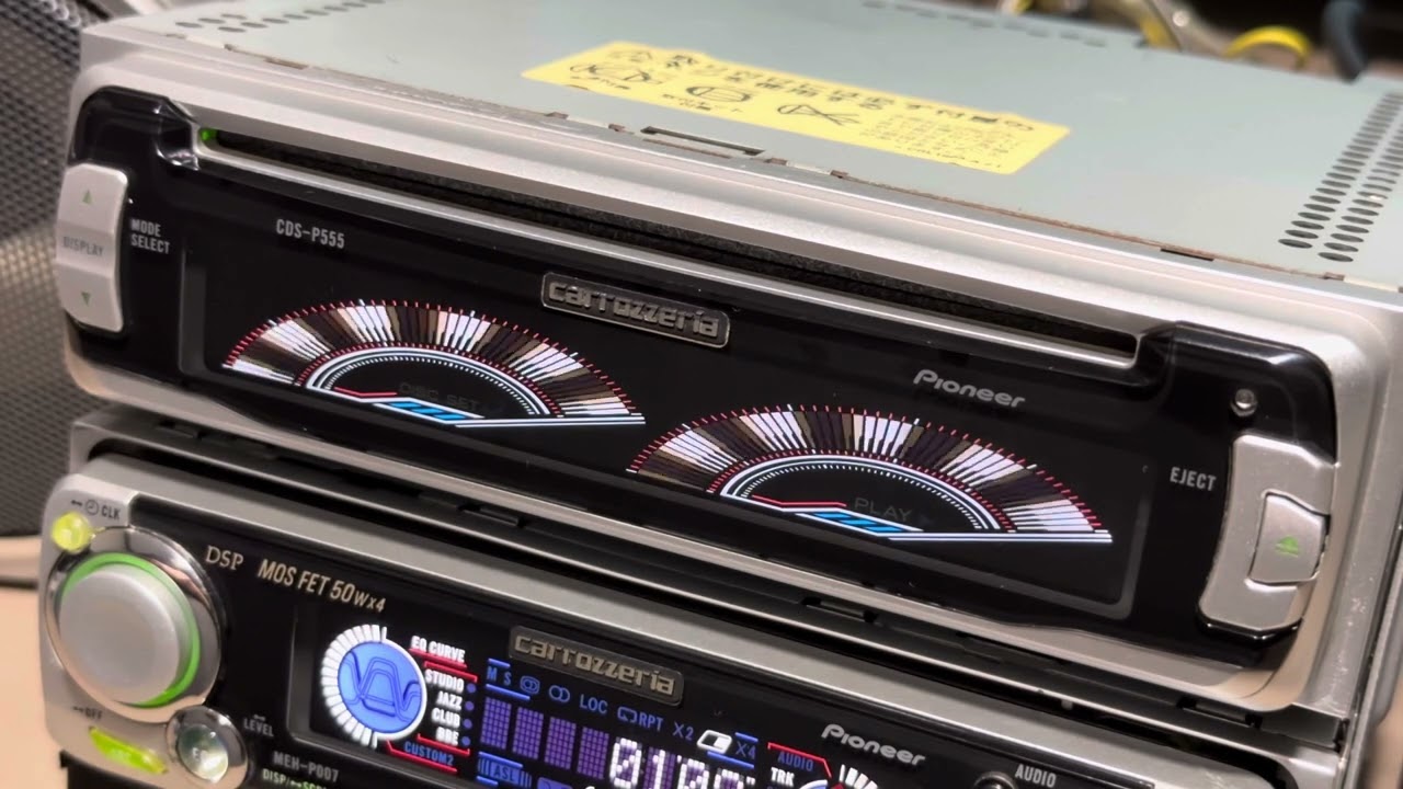 Carrozzeria / Pioneer CDS-P555 single cd player display show - YouTube