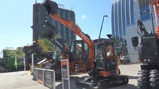 HITACHI ZX 33U-6 Excavator - YouTube