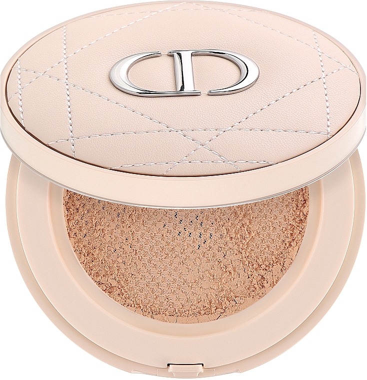 ルースクッションパウダー - Dior Forever Cushion Powder | Makeup.jp