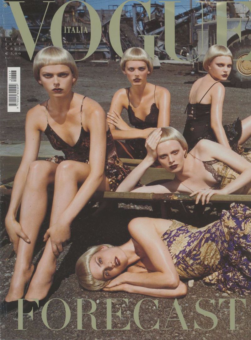 Vogue Italia July 2004 Cover (Vogue Italia)