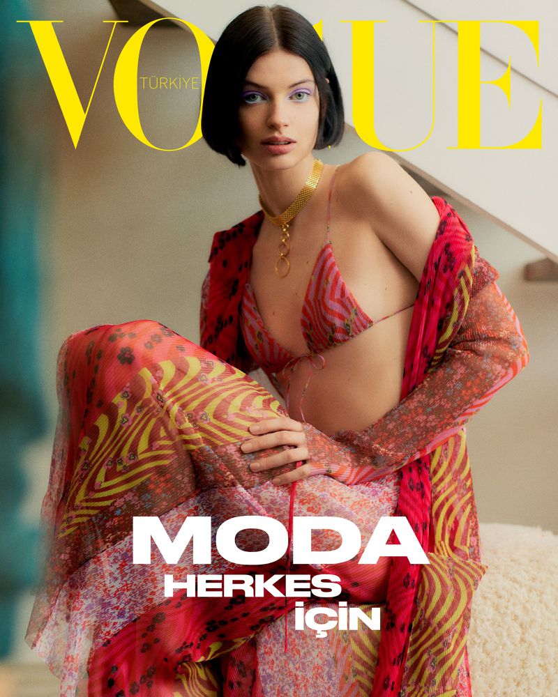 Vogue Turkey March 2022 Covers (Vogue Turkey)